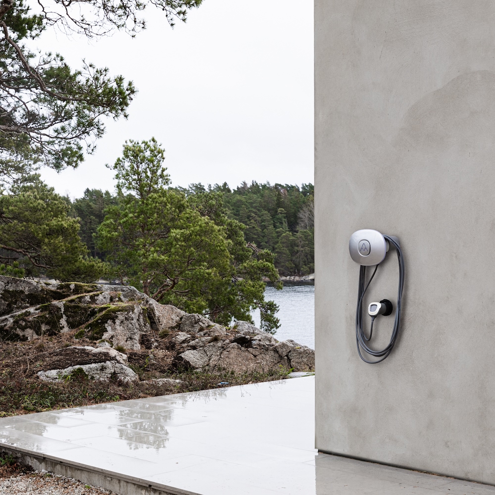 Charge Amps Halo 11 kW Laddstation